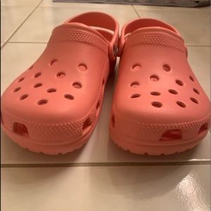 peach CROCS (rare color)